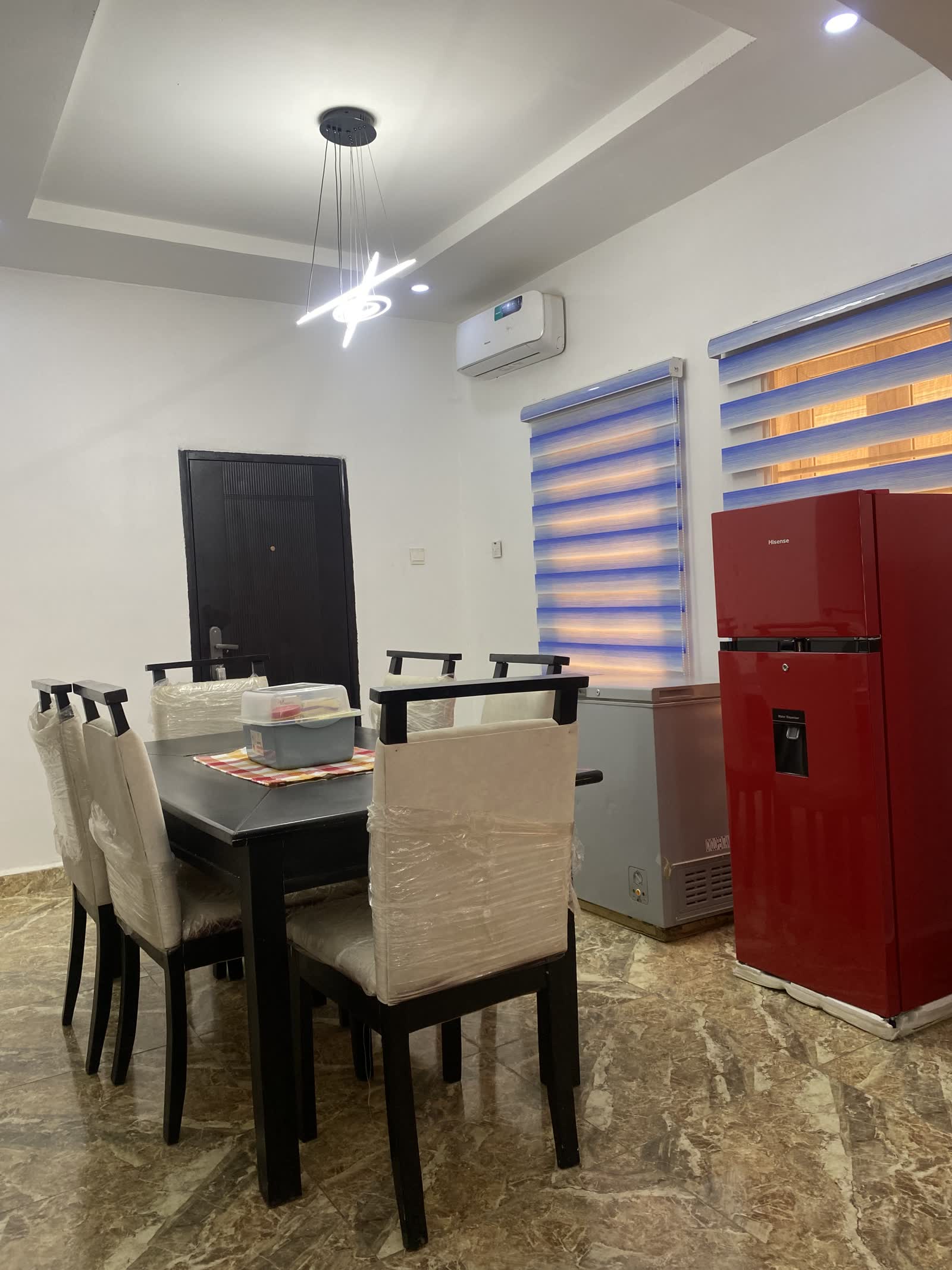 Dining Area — Appliances